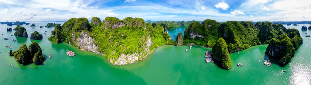 Vietnam, Halong Bay