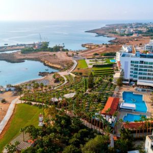 Cavo Maris Beach Hotel